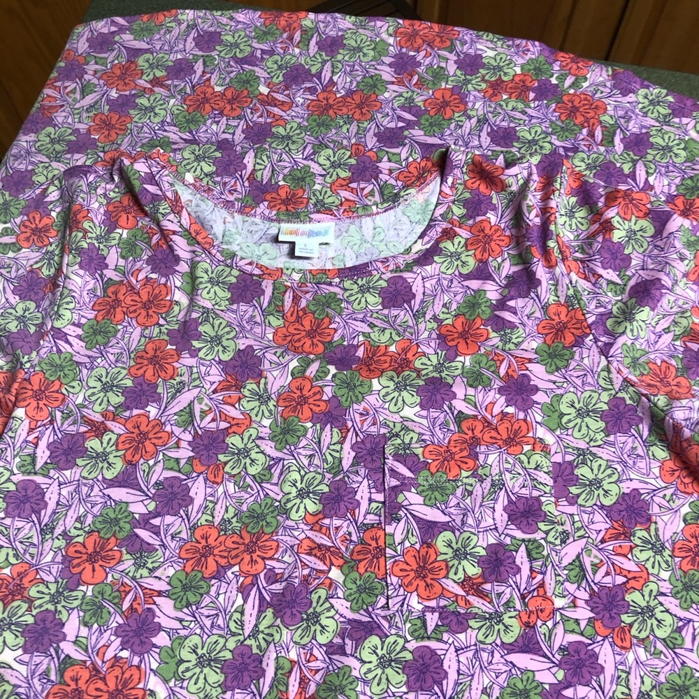 Lularoe Carly